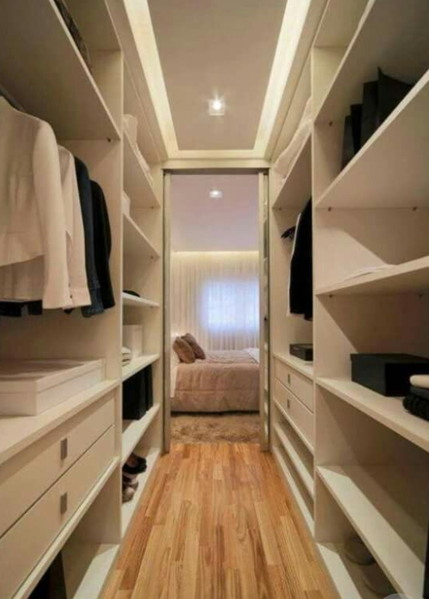 П-образная гардеробная комната в спальню Кызыл