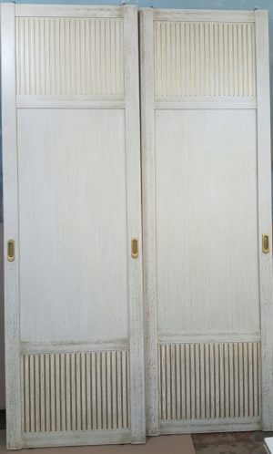 Двери для шкафа купе с фрезеровкой Кызыл